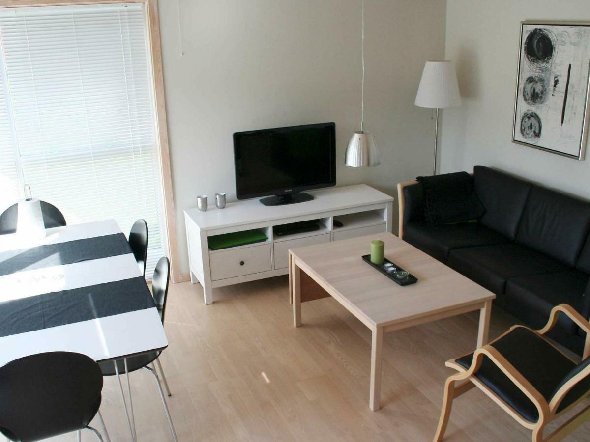 6 Person Holiday Home In Gudhjem Eksteriør billede